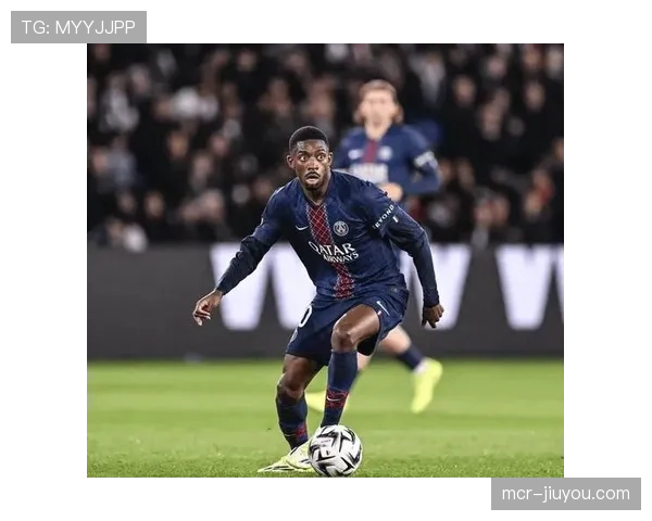 登贝莱梅开二度，成为第二位在安菲尔德欧冠梅开二度的法国球员